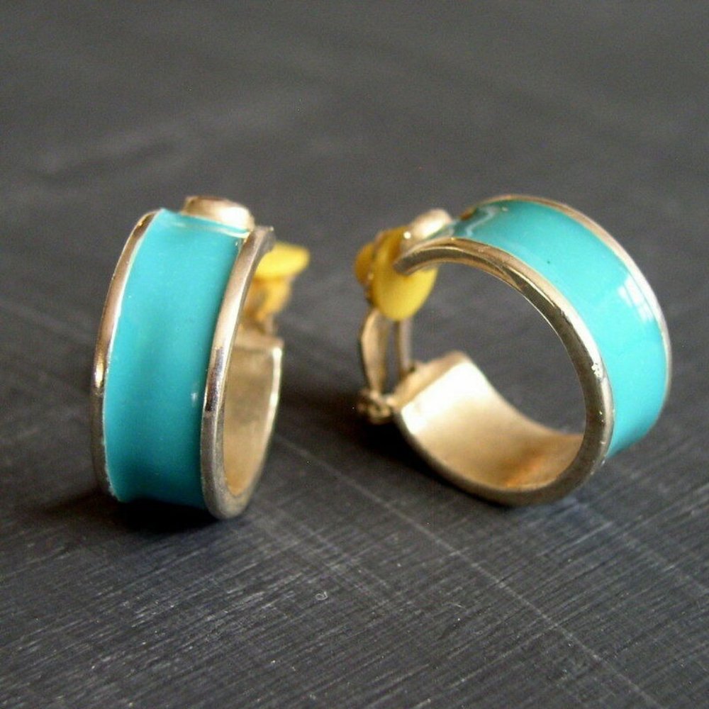 Vintage 1980s Turquoise Huggie Hoops